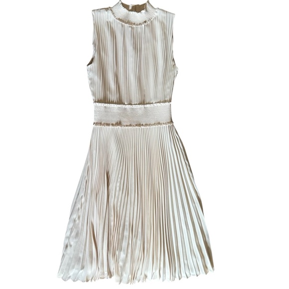 Nanette Lepore Dresses & Skirts - Nanette Lepore Pleated Midi Dress – Women’s Size 8